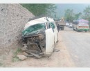 13 injured in collision between microbus and tipper_img