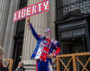 No Kings Protests Sweep Across US, Urge Voters to Challenge Trump in Midterm Elections_img