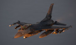 US Airstrike Targets Iran’s Larak Island, Destroying Two Launch Centers
