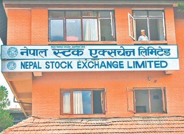 Nepse fell by 100 points on Monday; the daily turnover increased over Rs 8 billion