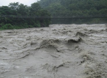 Erosion by Karnali river leads to displacement of 15k