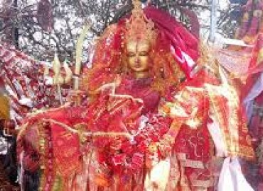 6,000 plus devotees throng Pathibhara in a day