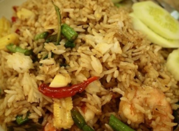 Highway eatery fined for selling stale food