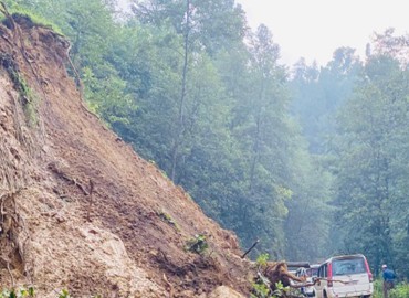 Besisahar-Chame road traffic resumes