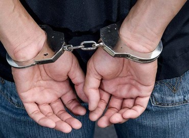 Malaysian citizen arrested with substance looks like cocaine