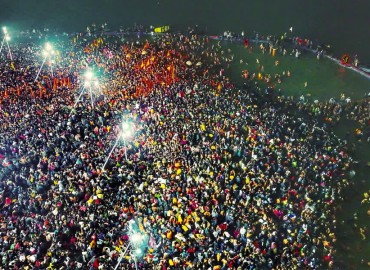 Maha Kumbh:13.8 million devotees take dip in Sangam till 10.30 am on Makar Sankranti