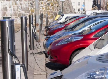 Electric Car Sales in Germany Dropped by 27.4%