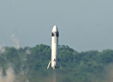 Honda Successfully Tests Reusable Rocket, Aiming for Space Launch by 2029
