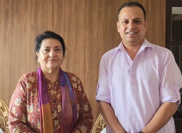 Former President Bhandari Meets RSP Spokesperson Jha, Expresses Goodwill Toward Rabi Lamichhane