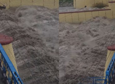 Mahakali River Swells, Four-Wheel Vehicle Banned on Banbasa Bridge Kanchanpur