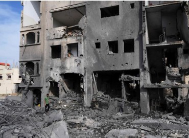 Israeli Airstrikes Kill at Least 60 in Gaza, Shattering Fragile Ceasefire