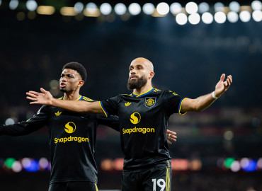 Manchester United Secures Thrilling Victory Over Arsenal