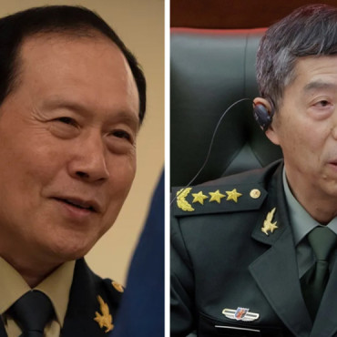 Two Former Chinese Defense Ministers Sentenced to Death Over Corruption Charges