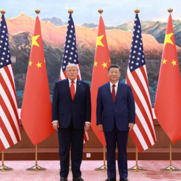 Trump and Xi Jinping Meet in Beijing to Discuss Trade & Technology