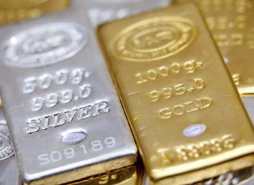 Gold Price Loses Rs 200 Per Tola; Silver Constant