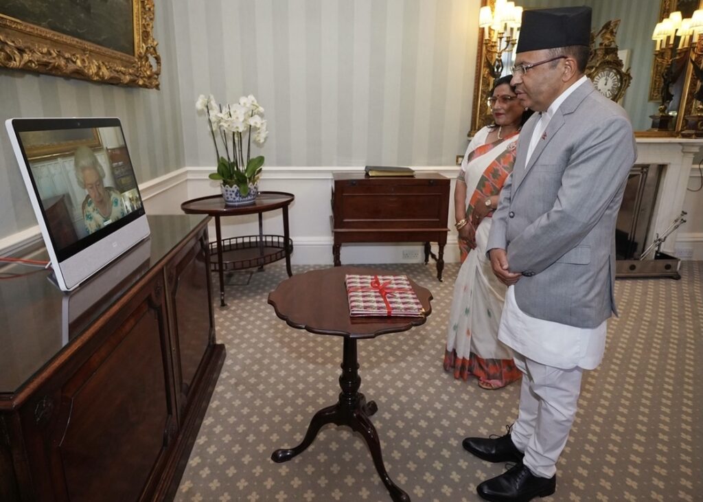 Ambassador Acharya presents letter of credence to Queen Elizabeth II ...